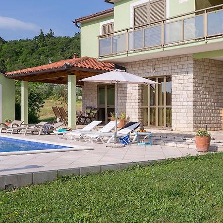 Apartments Cekada 라빈 외부 사진